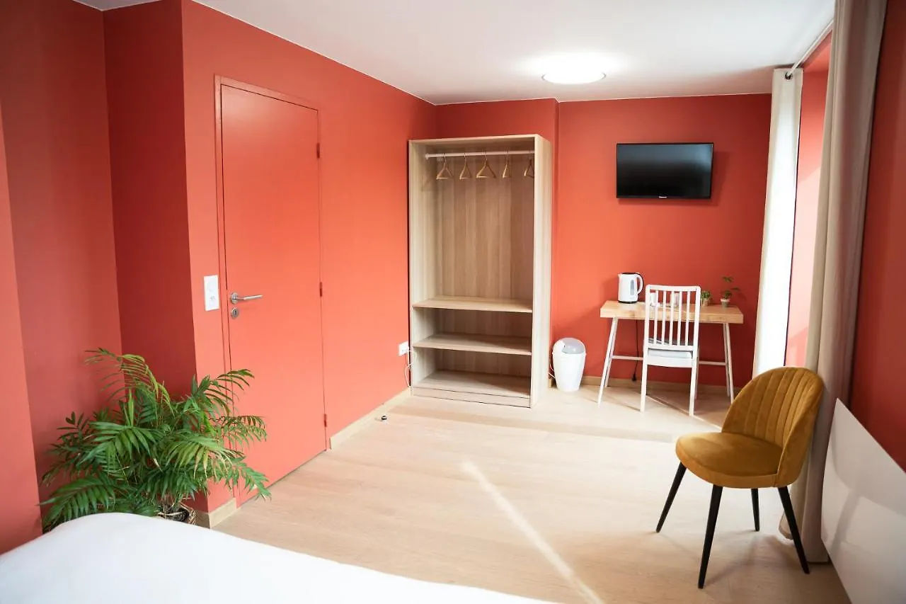 Senez L'Azimut Hotel Et Appartement